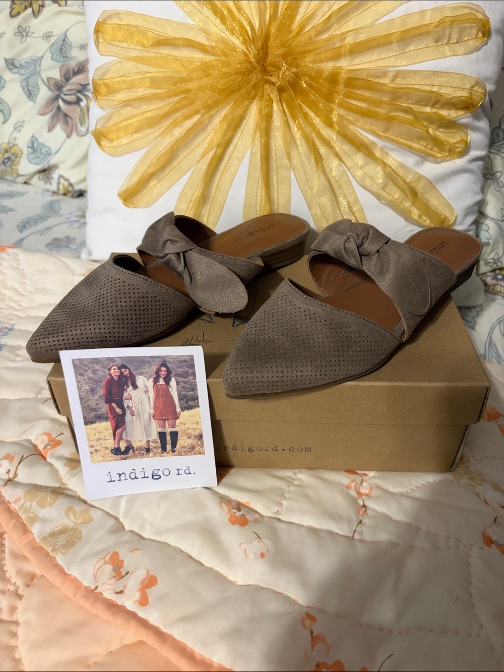 Indigo rd. Taupe Mules NWT Size 5.5